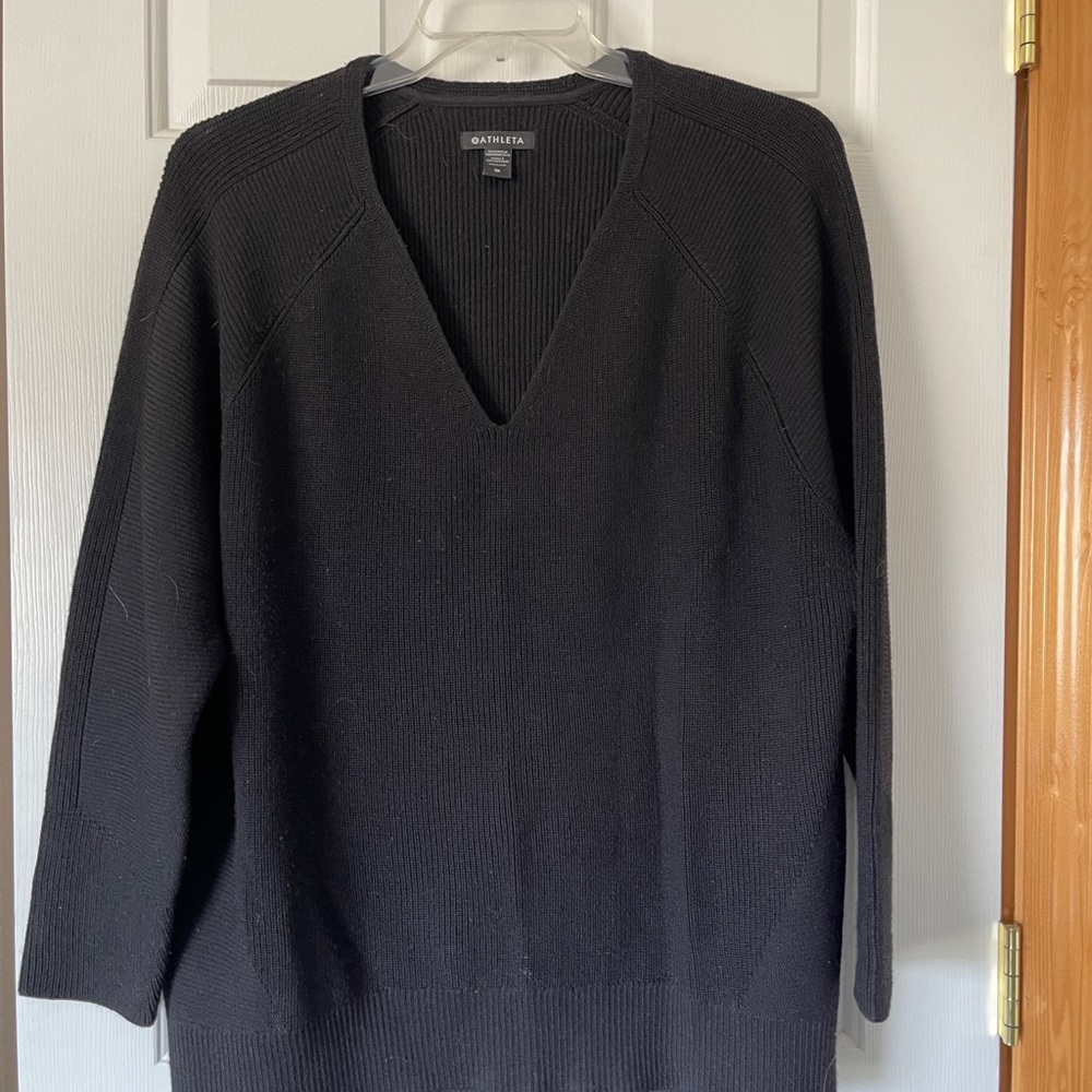1X Athleta Hanover V-Neck Sweater - Black - no side slits